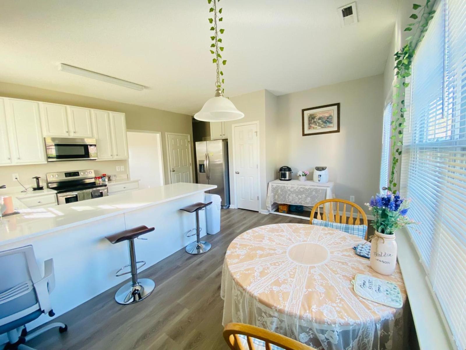 Private Room & Bathroom Close To Downtown Raleigh Eksteriør bilde